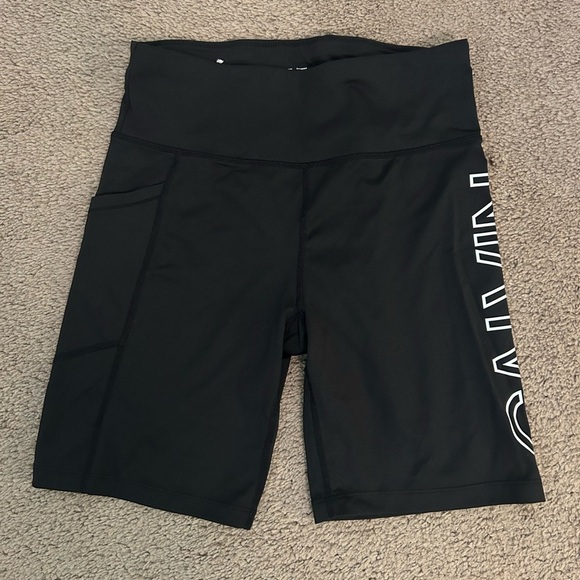 Womens CALVIN KLEIN Size Small Black Biker Shorts 7” Inseam Athletic Workout Run - Picture 1 of 12